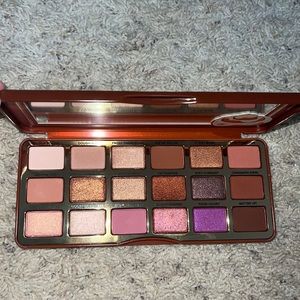 Too faced cinnamon swirl eyeshadow palette